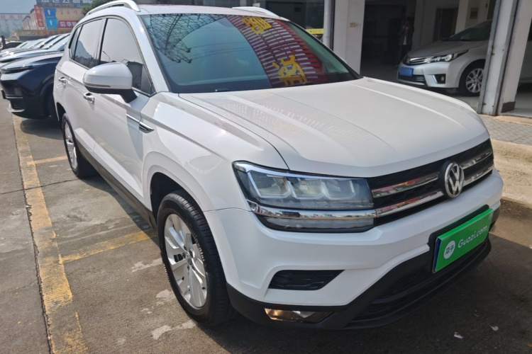 Volkswagen Tharu 2019 #4 Volkswagen Tharu 2019 car image #4