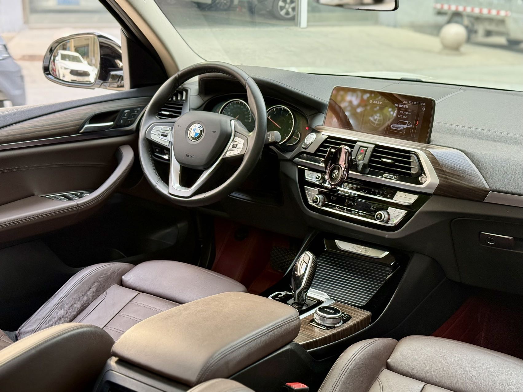 BMW X3 2019 car image #7