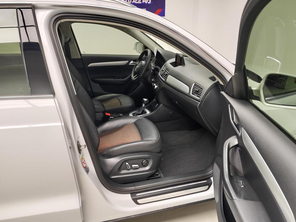 Audi Q3 2018 #10 Audi Q3 2018 car image #10
