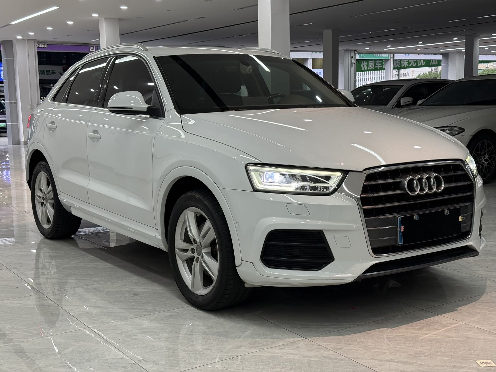 Audi Q3 2017 #3 Audi Q3 2017 car image #3