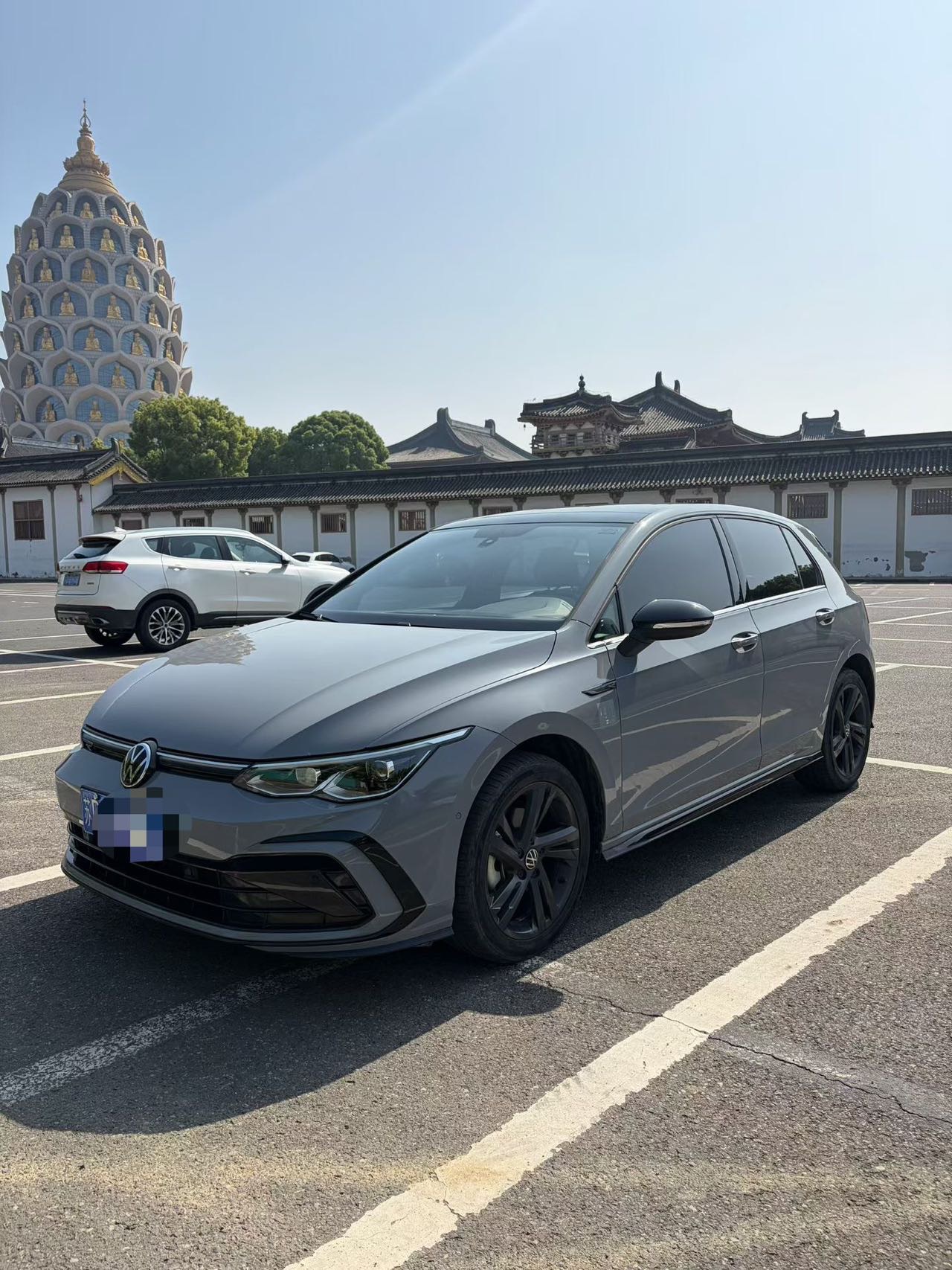 Volkswagen Golf 2023 car image 