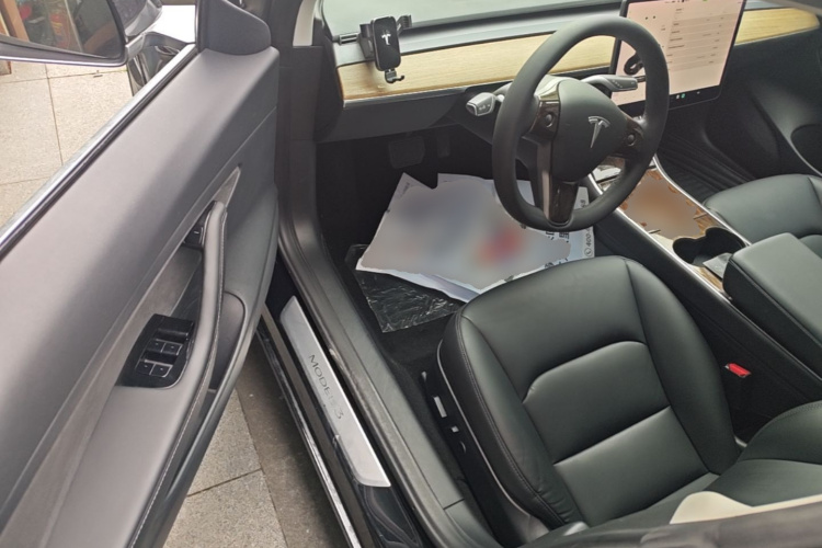 Tesla Model 3 2020 #16 Tesla Model 3 2020 car image #16