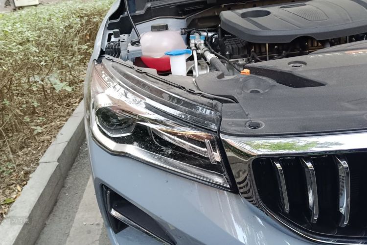 GEELY Emgrand 2025 car image #8