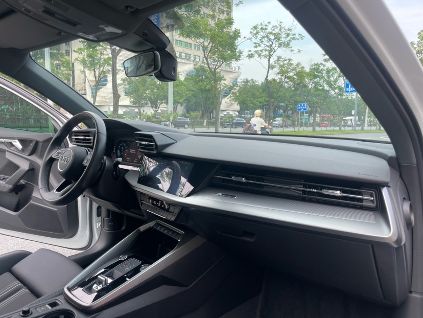 Audi A3 2022 immagine di auto #11