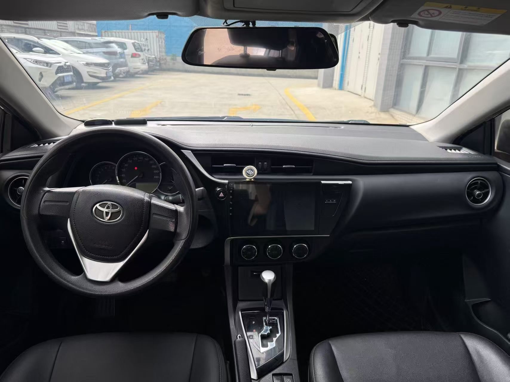 Toyota Corolla 2018 #7 Toyota Corolla 2018 car image #7