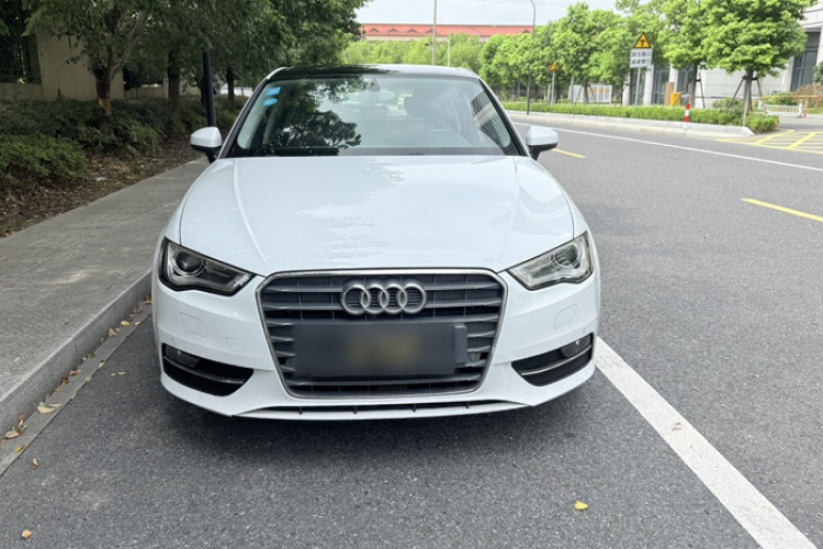 Audi A3 2015 car image #7