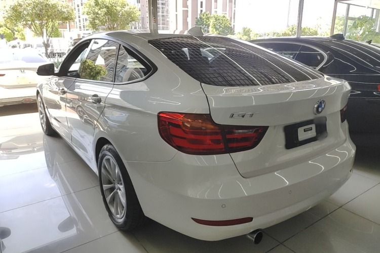 BMW 3 Series GT 2015 #7 BMW 3 Series GT 2015 car image #7