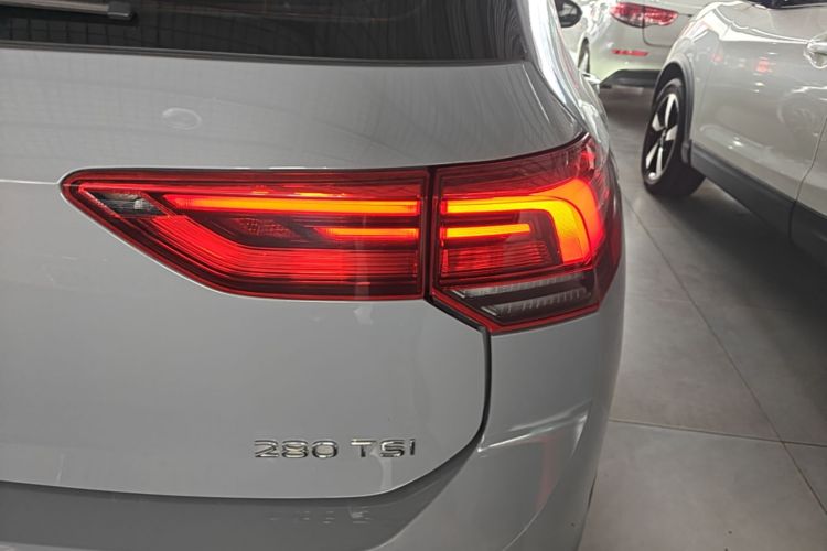 Volkswagen Golf 2021 #8 Volkswagen Golf 2021 car image #8