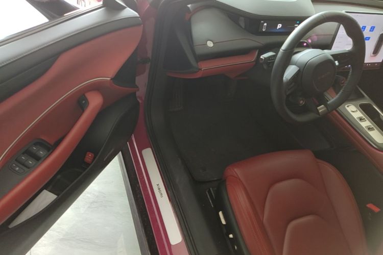 MI SU7 2025 car image #12