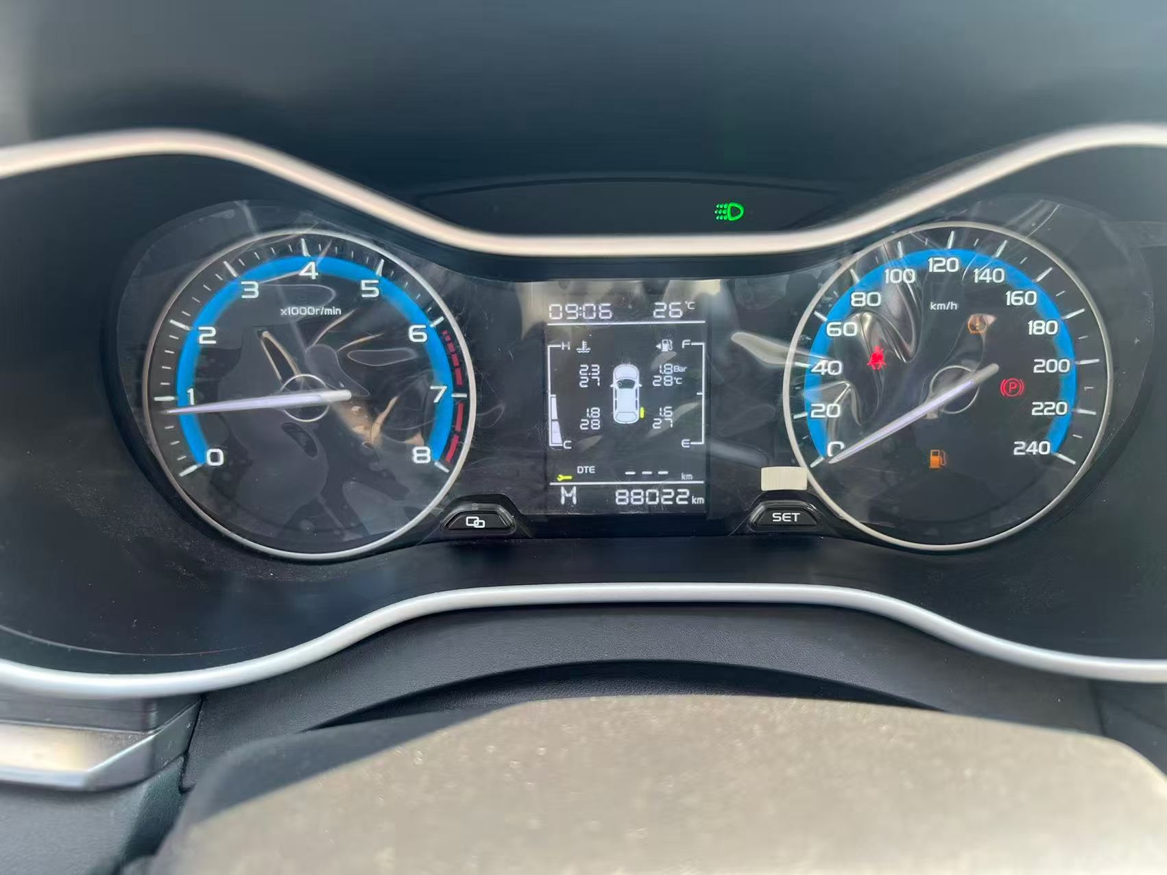GEELY Emgrand 2021 #3 GEELY Emgrand 2021 car image #3