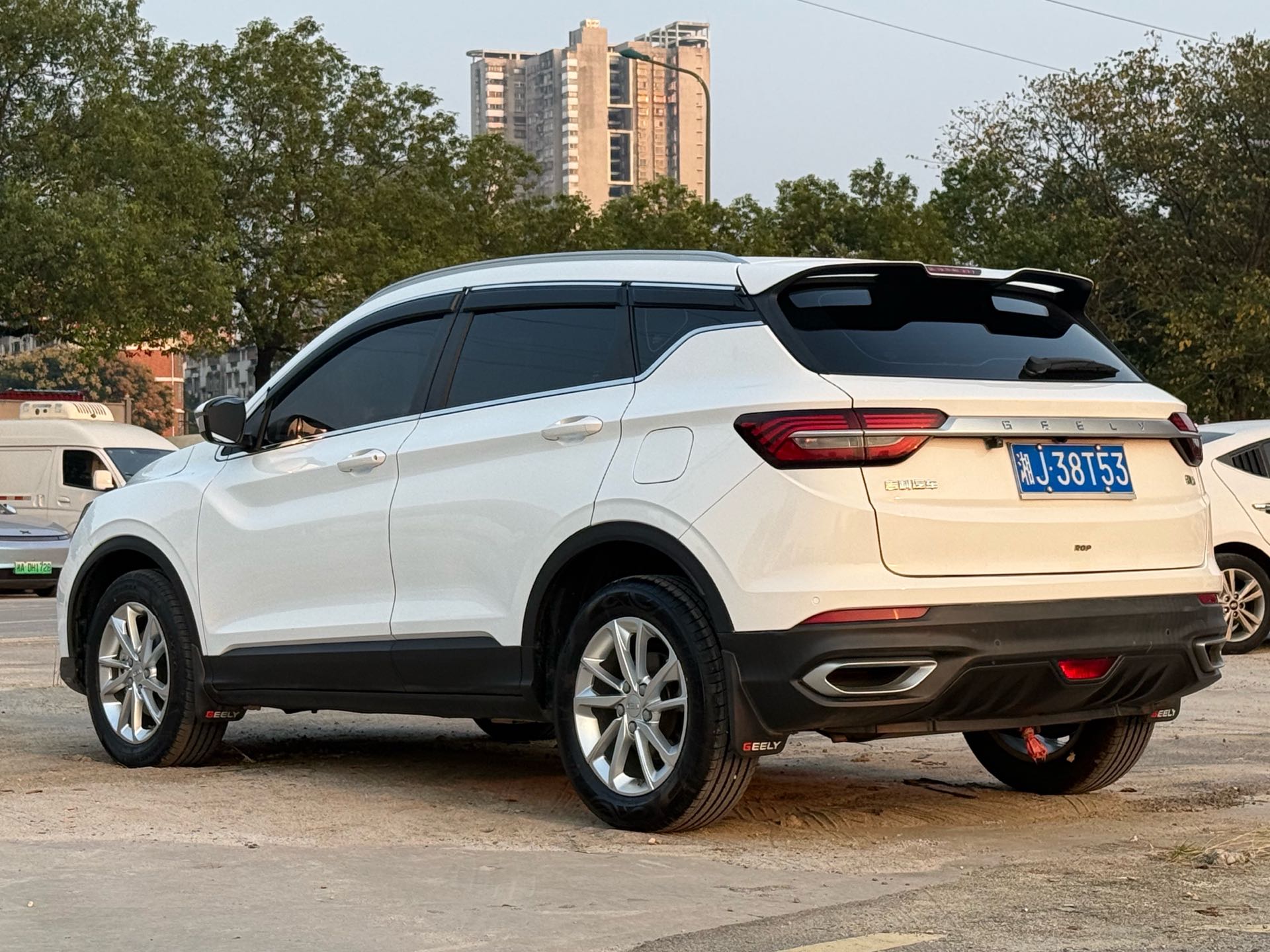 GEELY Coolray 2020 immagine di auto #7