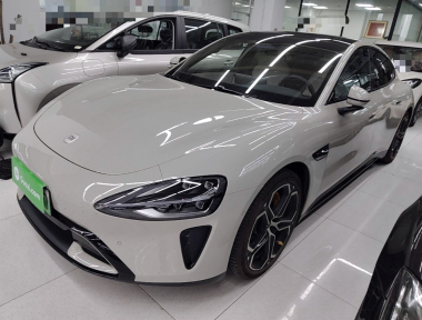 MI SU7 2024 car image 
