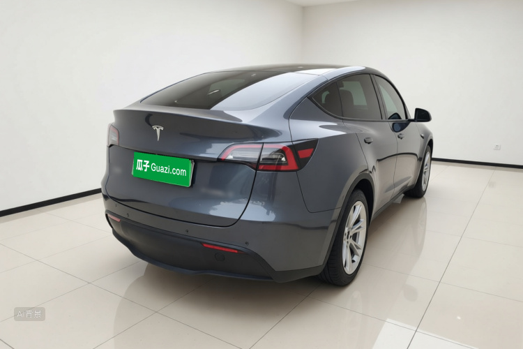 Tesla Model Y 2021 #7 Tesla Model Y 2021 car image #7