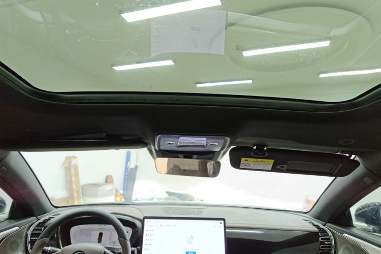 BYD Han 2024 immagine di auto #20