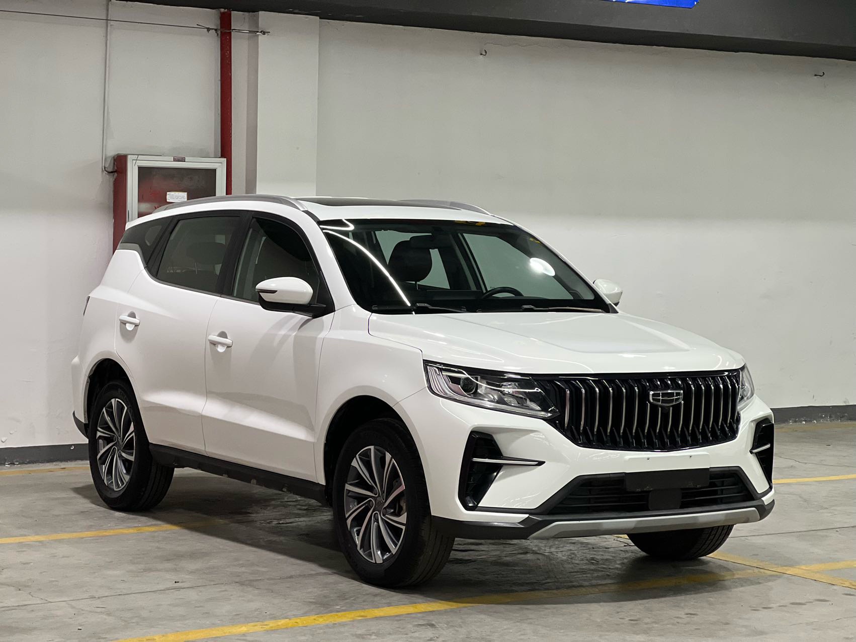 GEELY Vision X6 2022 imagen de coche #6