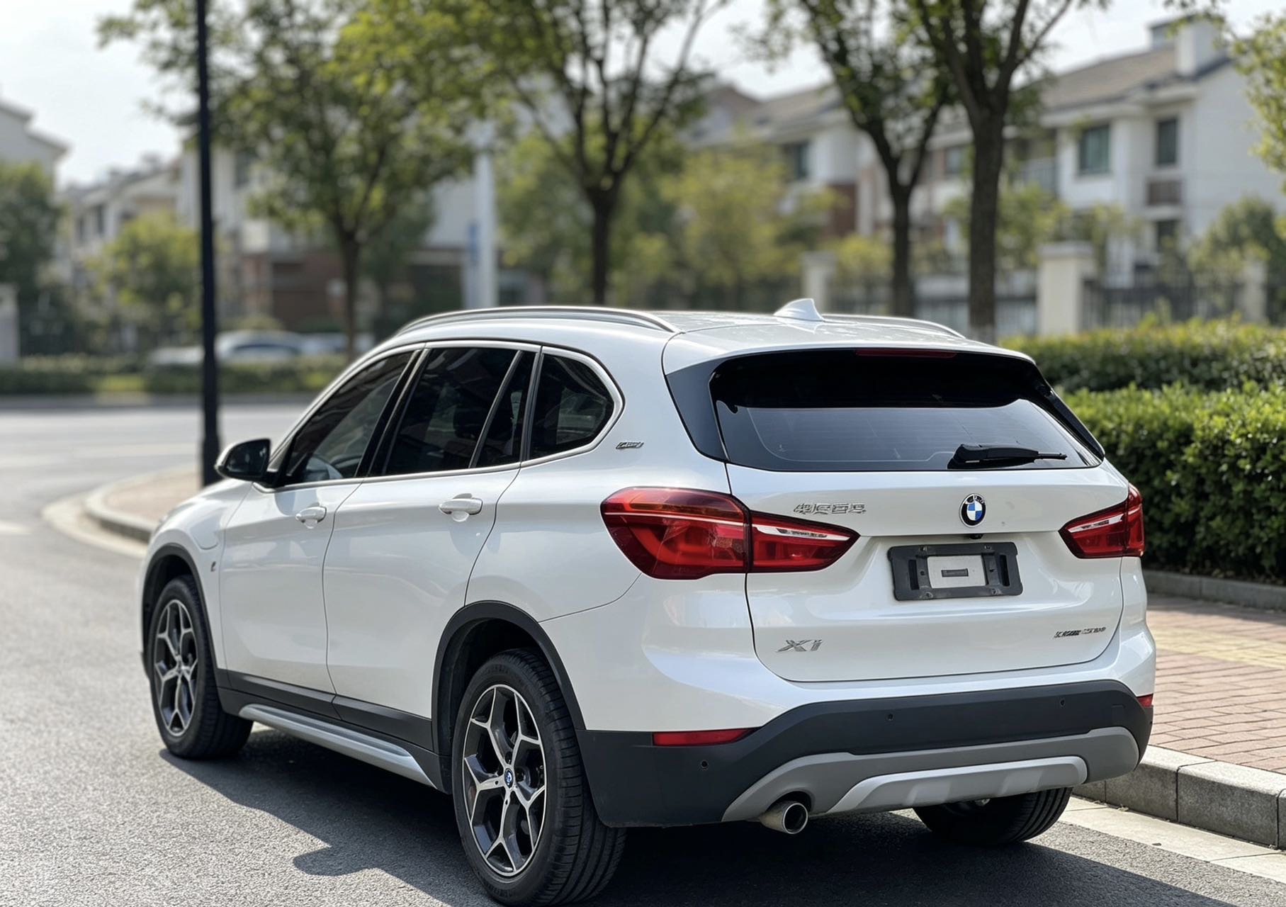 BMW X1 New Energy 2019 #2 BMW X1 New Energy 2019 car image #2
