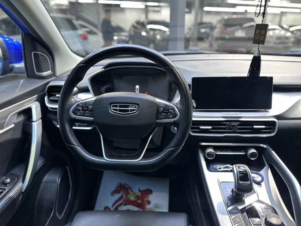 GEELY Coolray New Energy 2020 #10 GEELY Coolray New Energy 2020 изображение автомобиля #10