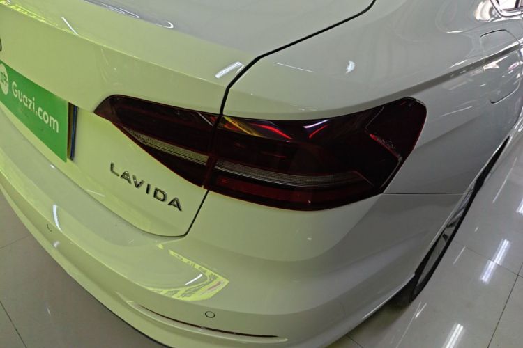 Volkswagen Lavida 2021 car image #8