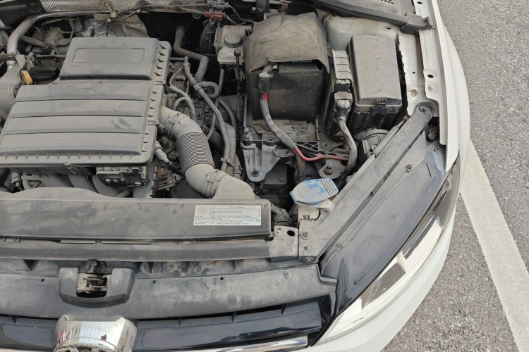 Volkswagen Golf 2016 car image #27