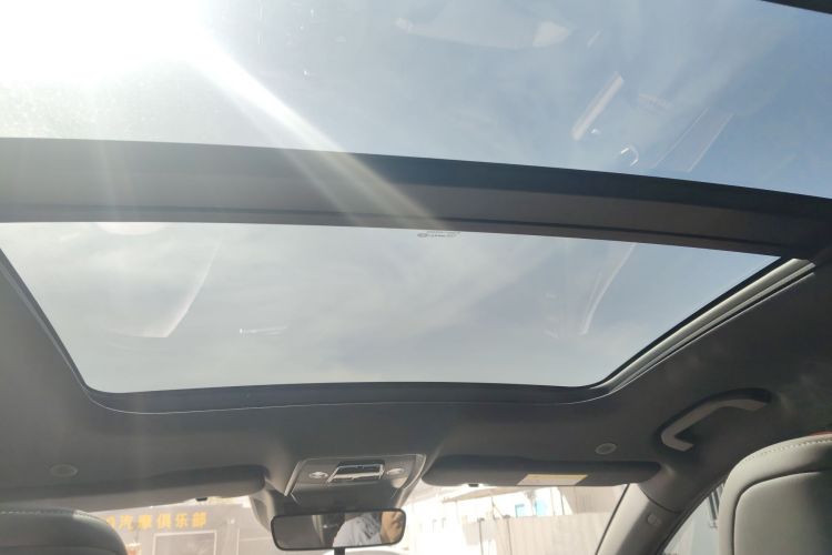 BYD Han 2023 car image #20