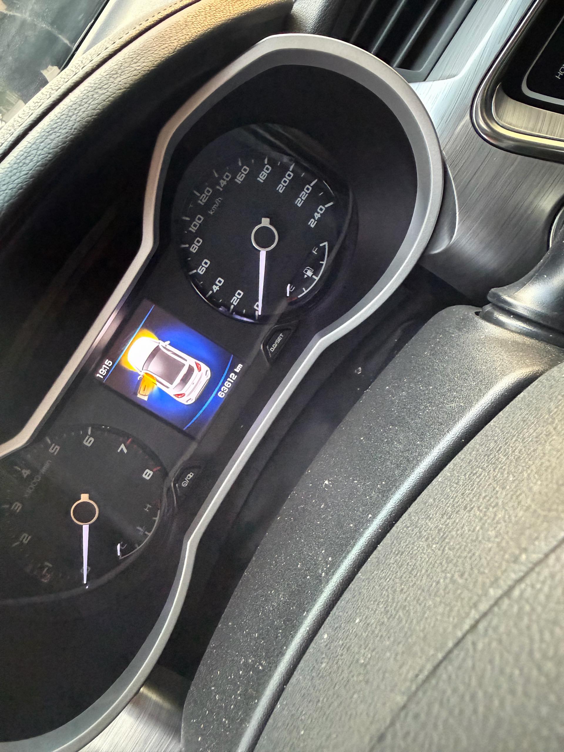 GEELY Emgrand GS 2019 صورة سيارة #2
