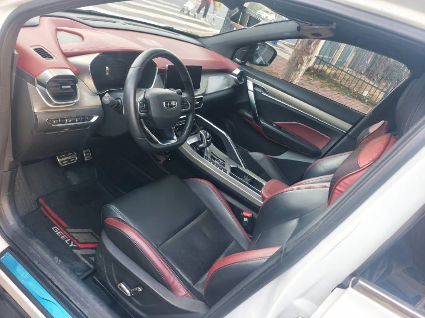 GEELY Coolray 2019 image de voiture #8