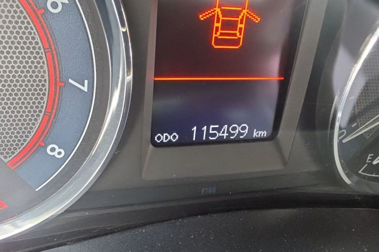 Toyota Corolla 2016 #8 Toyota Corolla 2016 car image #8