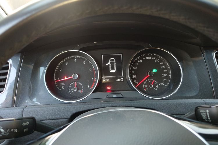 Volkswagen Golf 2020 imagen de coche #13