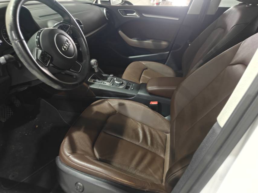 Audi A3 2016 car image #2