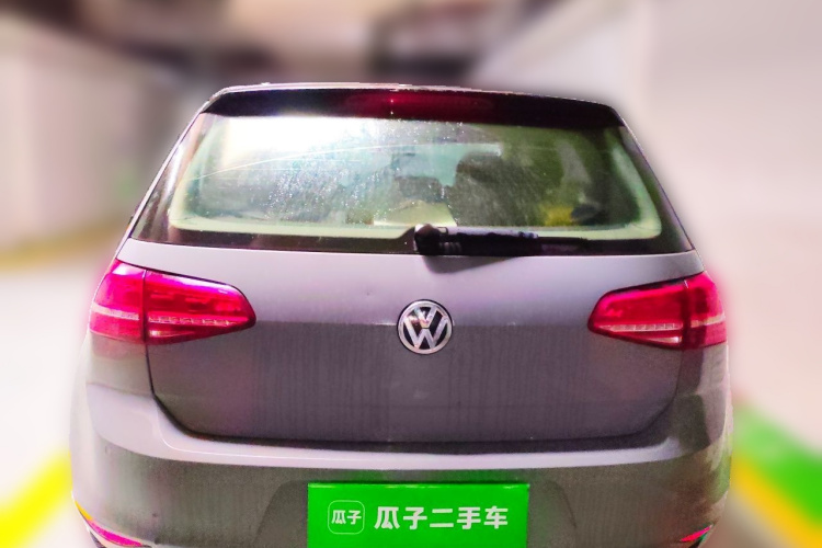 Volkswagen Golf 2015 car image #4
