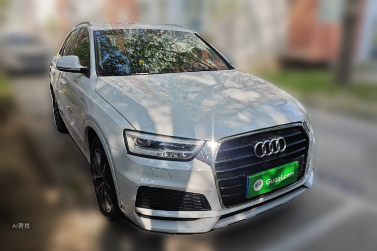 Audi Q3 2019 car image #4