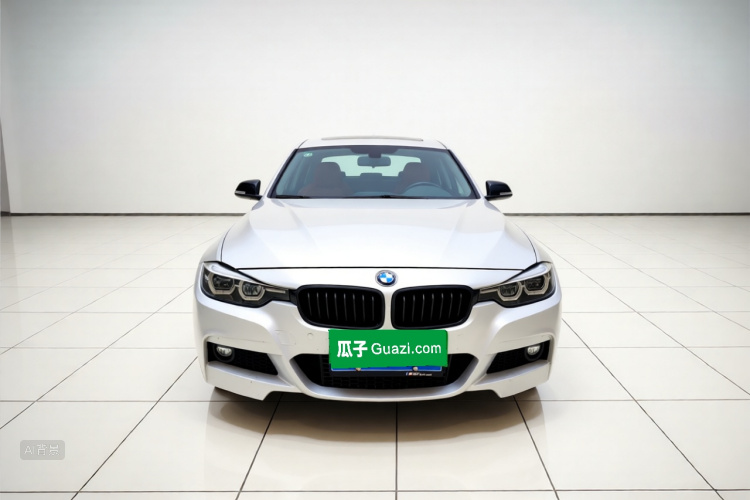BMW 3 Series 2019 #3 BMW 3 Series 2019 car image #3