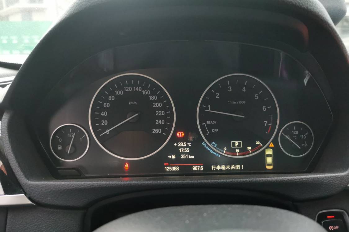 BMW 3 Series 2014 car image #24