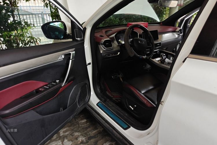 GEELY Coolray 2019 #18 GEELY Coolray 2019 car image #18