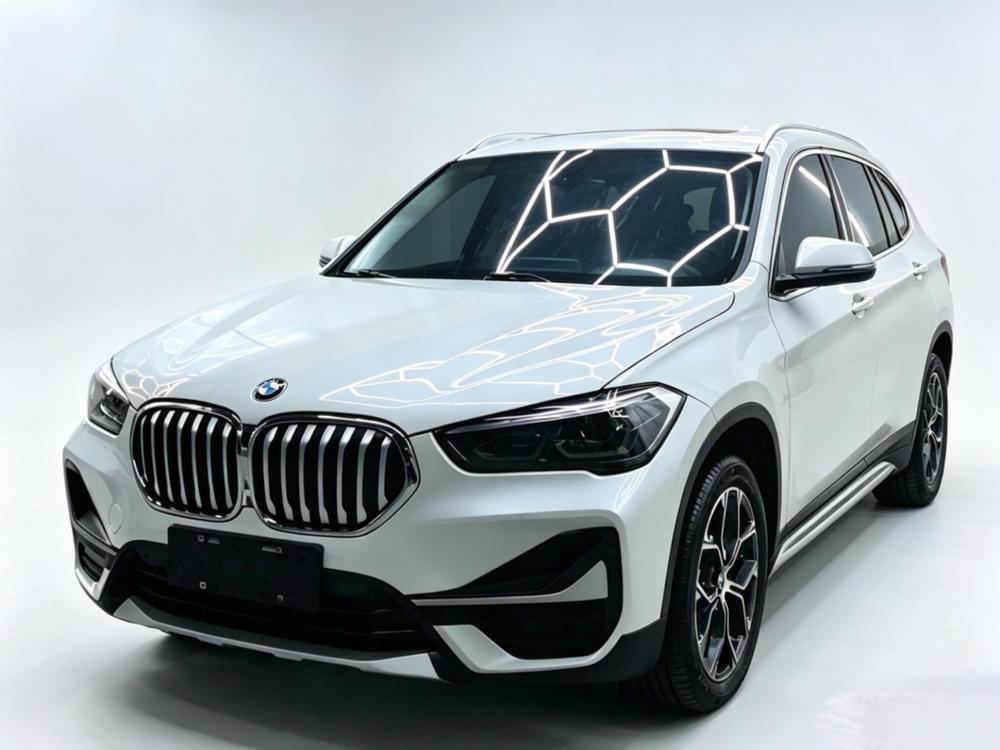BMW X1 2023 BMW X1 2023 car image