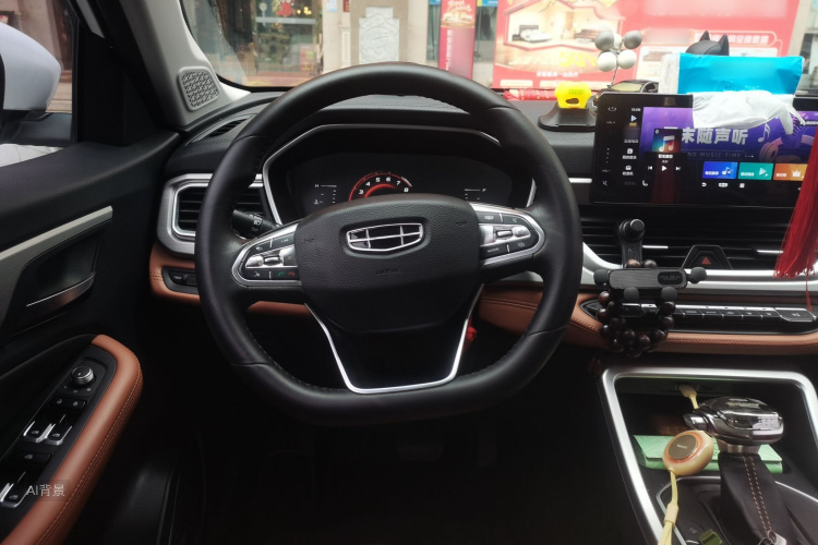 GEELY Vision X6 2020 image de voiture #12