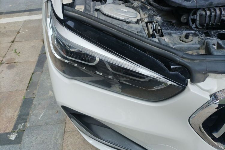 BMW X1 2023 car image #8