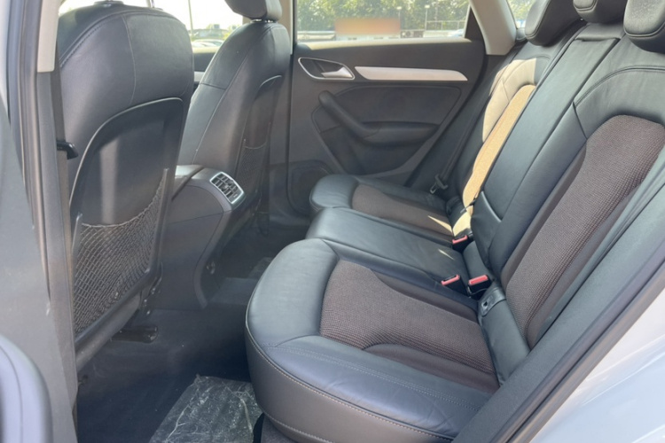 Audi Q3 2017 #14 Audi Q3 2017 car image #14