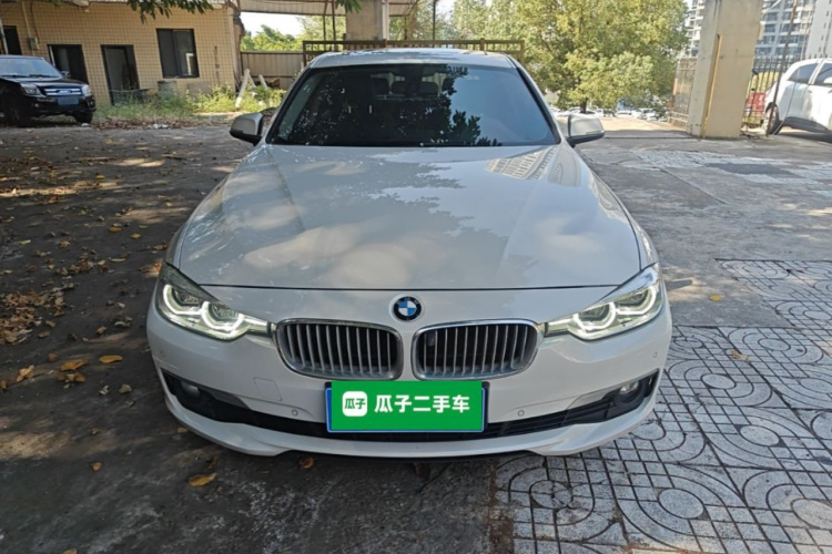 BMW 3 Series 2019 #3 BMW 3 Series 2019 imagen de coche #3