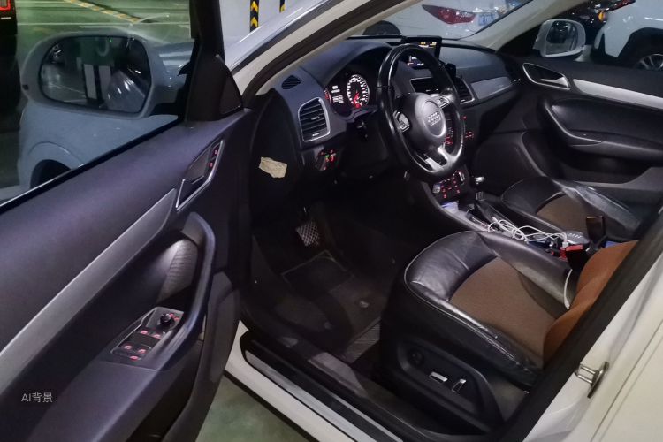 Audi Q3 2017 immagine di auto #18