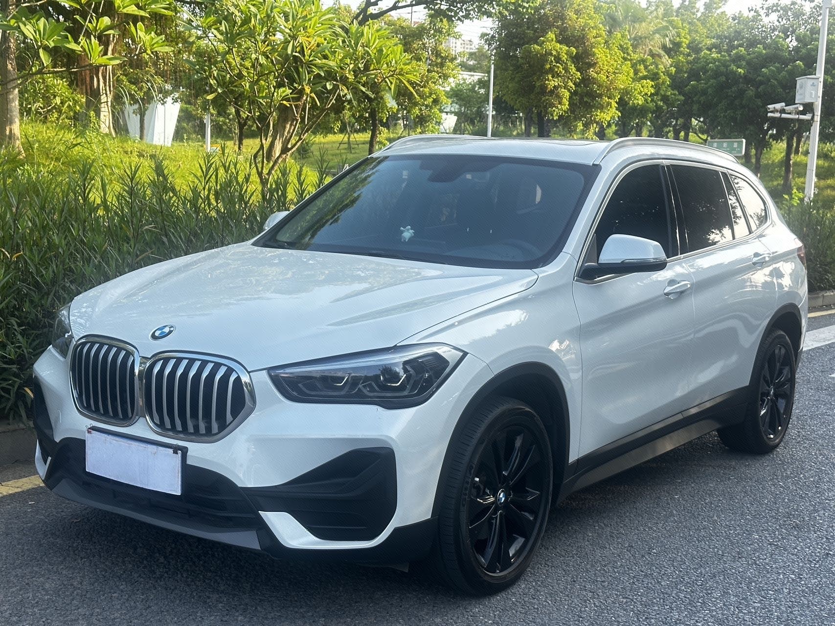 BMW X1 2021 BMW X1 2021 car image