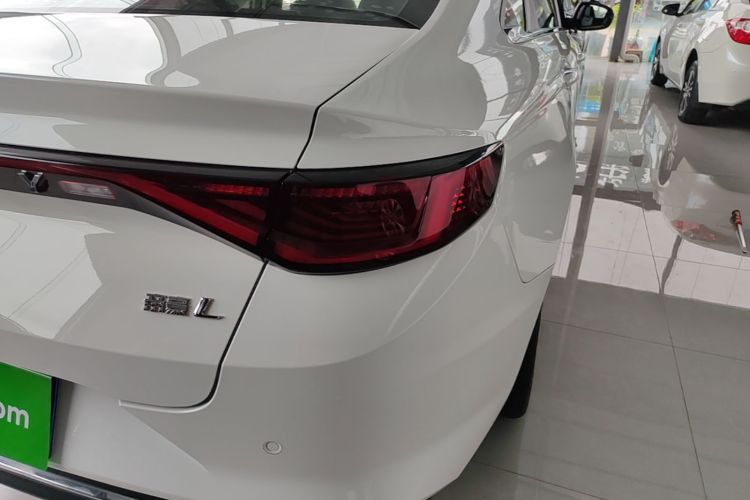 GEELY Emgrand L 2021 #8 GEELY Emgrand L 2021 image de voiture #8
