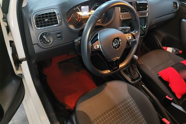 Volkswagen Polo 2019 #16 Volkswagen Polo 2019 car image #16