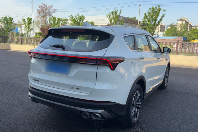 Jetour X70 PLUS 2021 #4 Jetour X70 PLUS 2021 car image #4