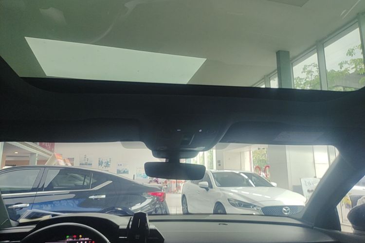 Audi A3 2024 car image #18