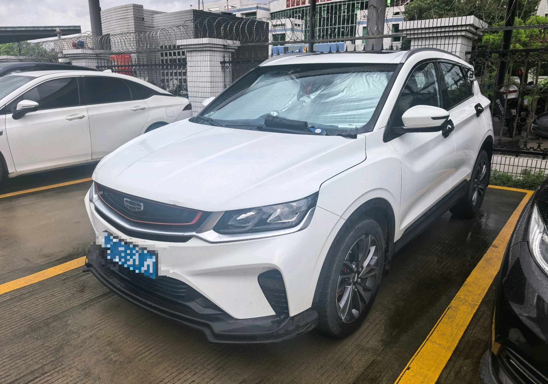 GEELY Coolray 2021 GEELY Coolray 2021 immagine di auto