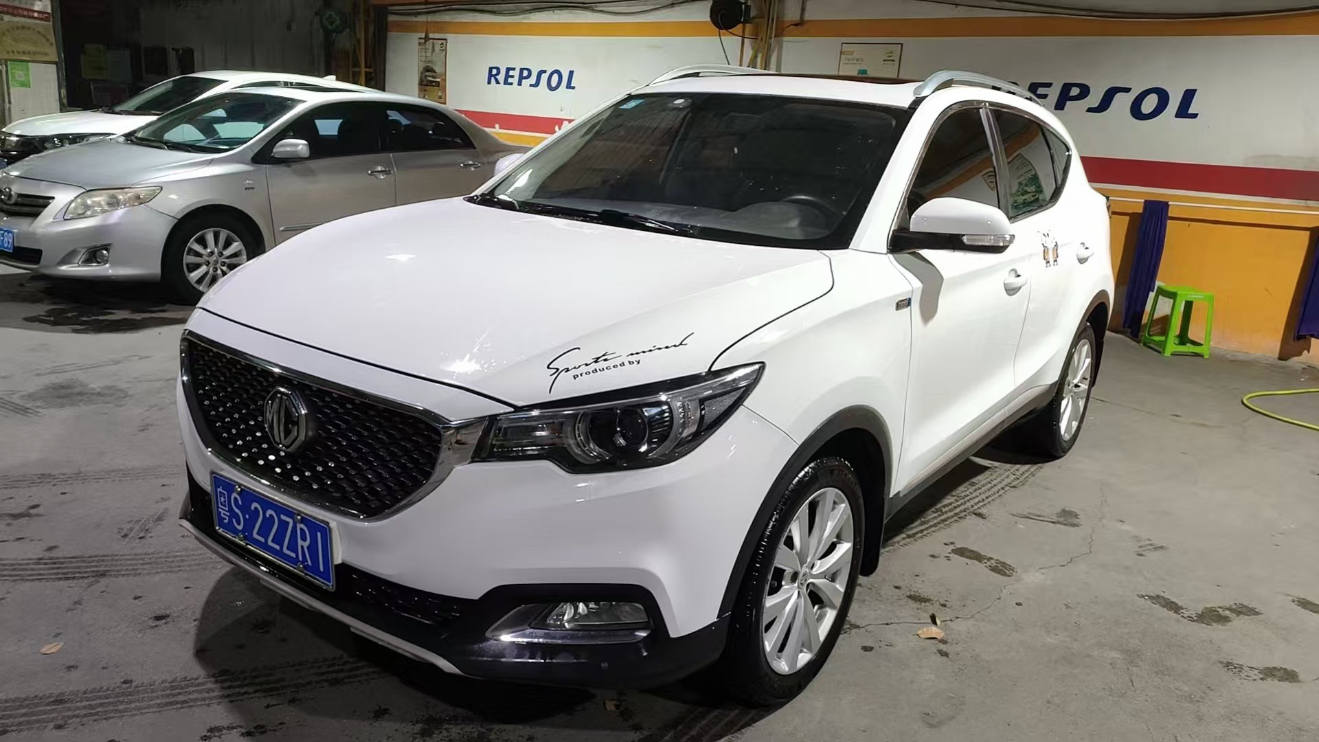 MG ZS 2017 car image 