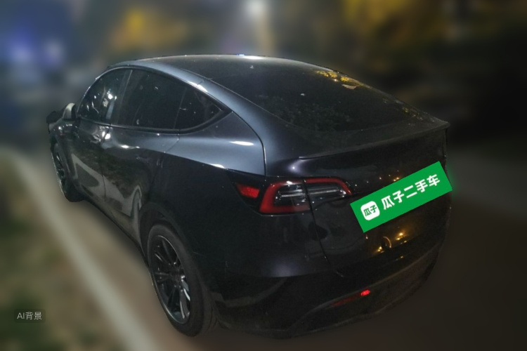 Tesla Model Y 2024 #5 Tesla Model Y 2024 car image #5