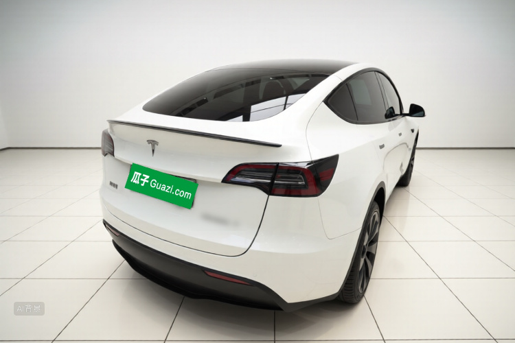 Tesla Model Y 2022 #5 Tesla Model Y 2022 car image #5