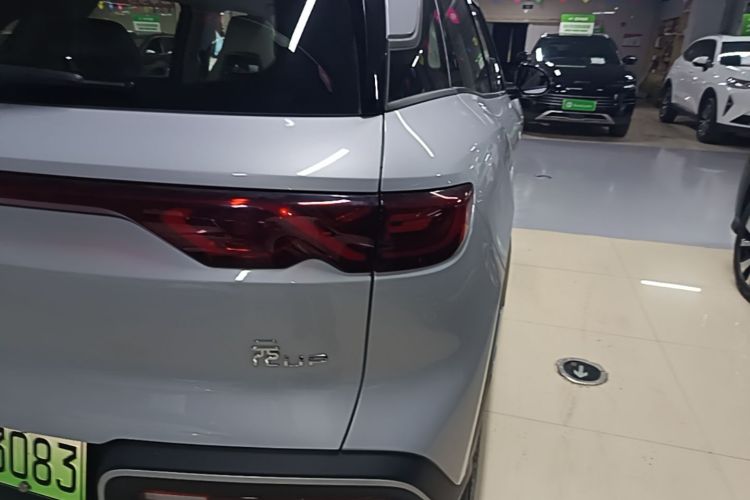 BYD YuanUP 2024 car image #8